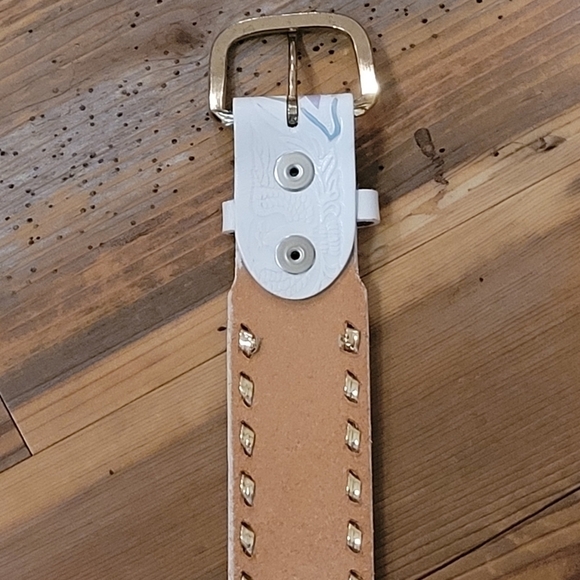 LINDA LUNDSTRÖM Leather Belt, Size Medium - Picture 11 of 15
